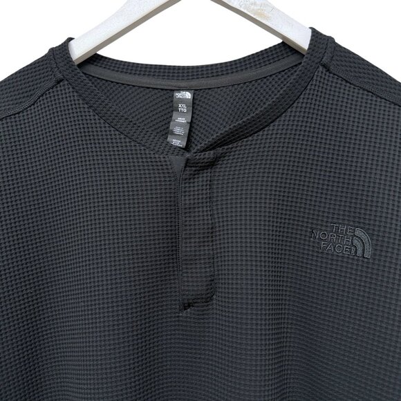 The North Face Mens Henley XXL Black Waffle Knit Long Sleeve Shirt Logo - Picture 3 of 11